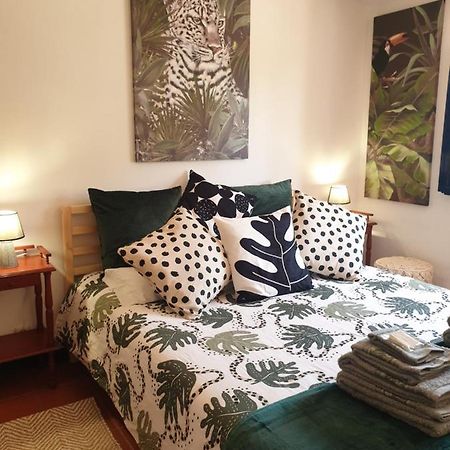 Sondela Self Catering Apartment Sao Martinho do Porto Luaran gambar