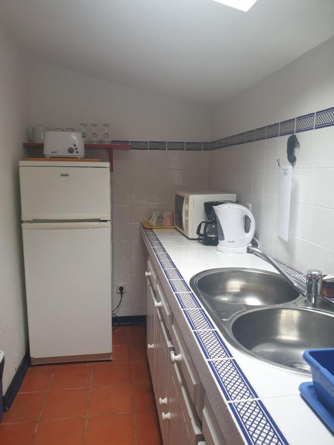 Sondela Self Catering Apartment Sao Martinho do Porto Luaran gambar