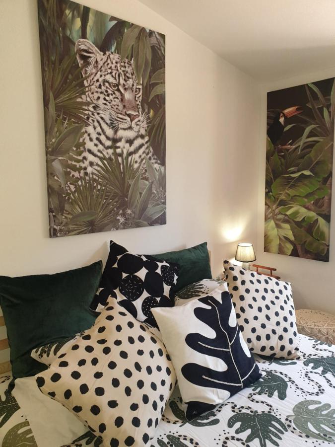 Sondela Self Catering Apartment Sao Martinho do Porto Luaran gambar