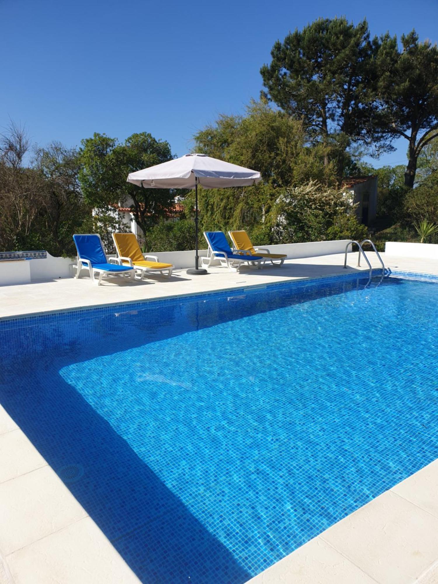 Sondela Self Catering Apartment Sao Martinho do Porto Luaran gambar